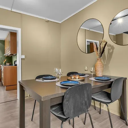 Fin I Naerheten Av Sentrum Tromsø