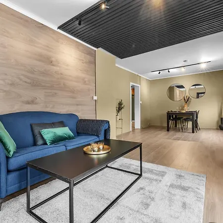 Fin I Naerheten Av Sentrum Tromsø